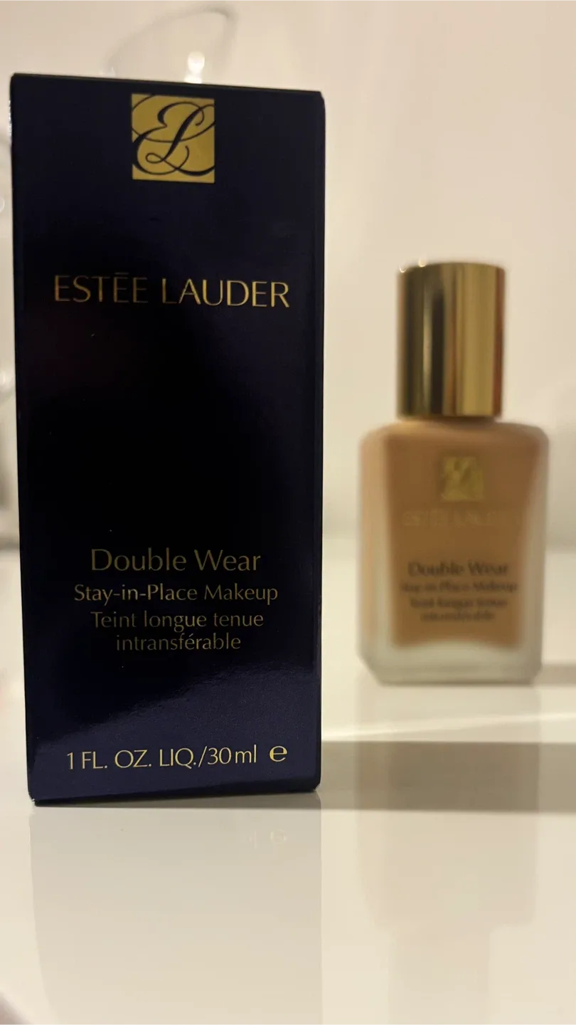 Estee Lauder Double Wear Makeup 3W1 Tawny