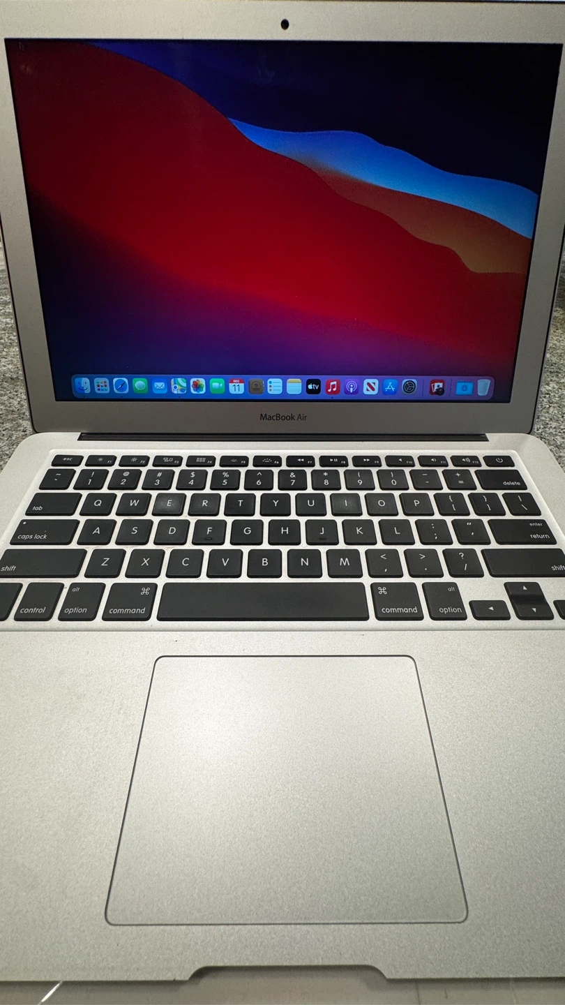 MacBook Air 13-inch (Early 2014) - photo 5
