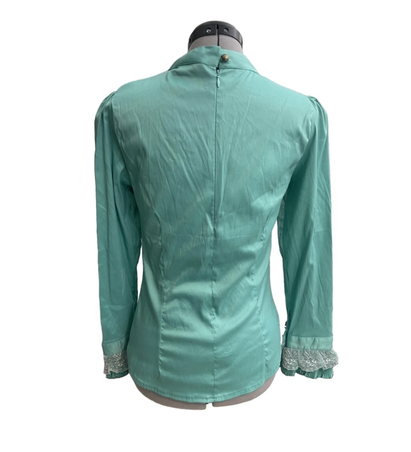 Vintage Aqua Ruffle Lace Blouse – Size 44 (fits S/M) - photo 5