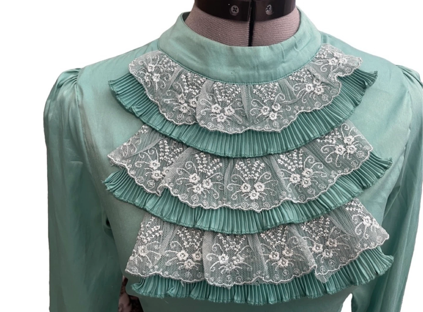 Vintage Aqua Ruffle Lace Blouse – Size 44 (fits S/M) - photo 2