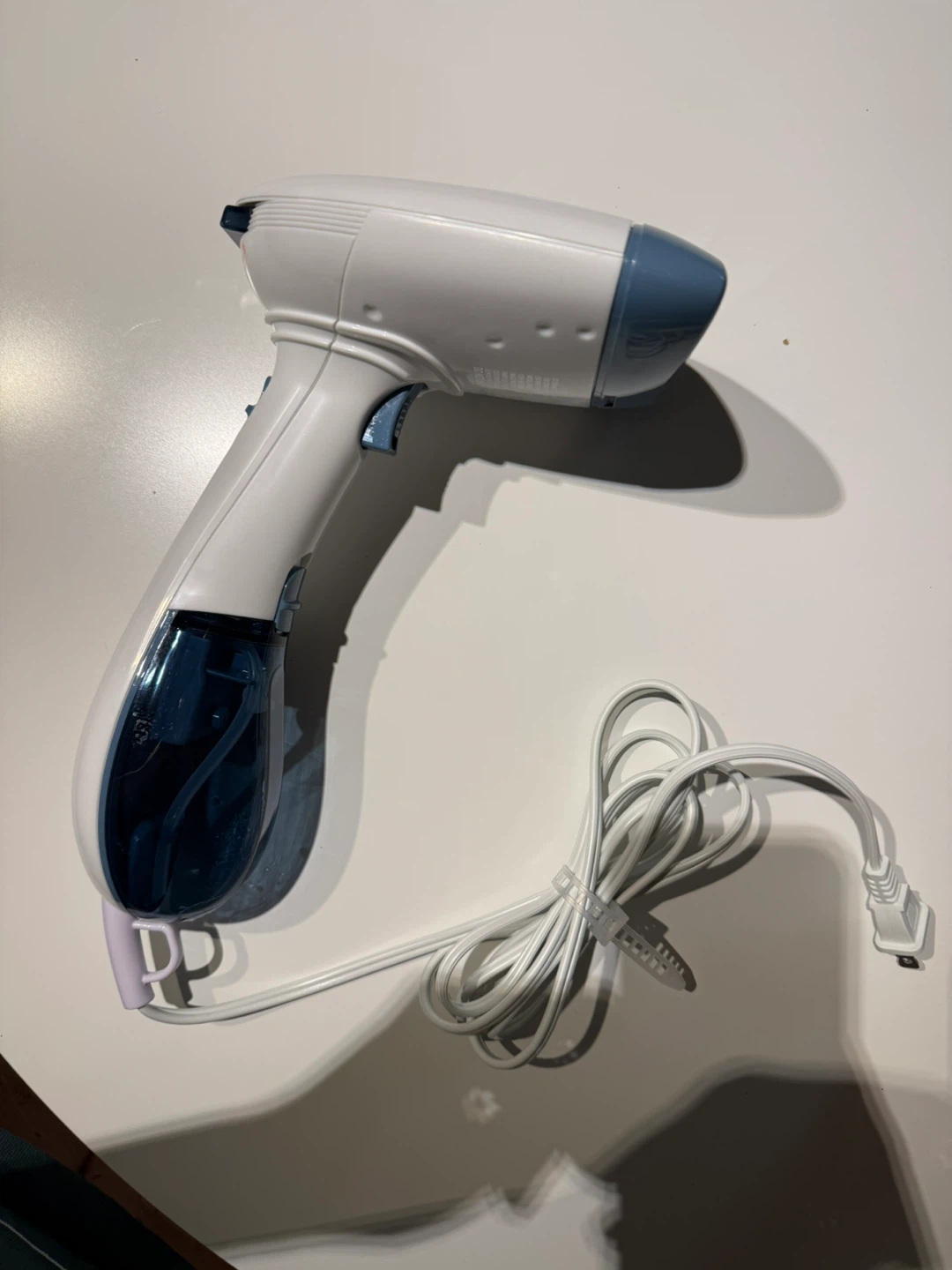 Conair Handheld Fabric Steamer - photo 3
