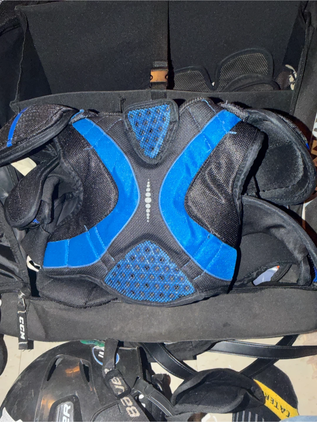 Hockey Gear Set: CCM, Bauer, TPS - photo 5