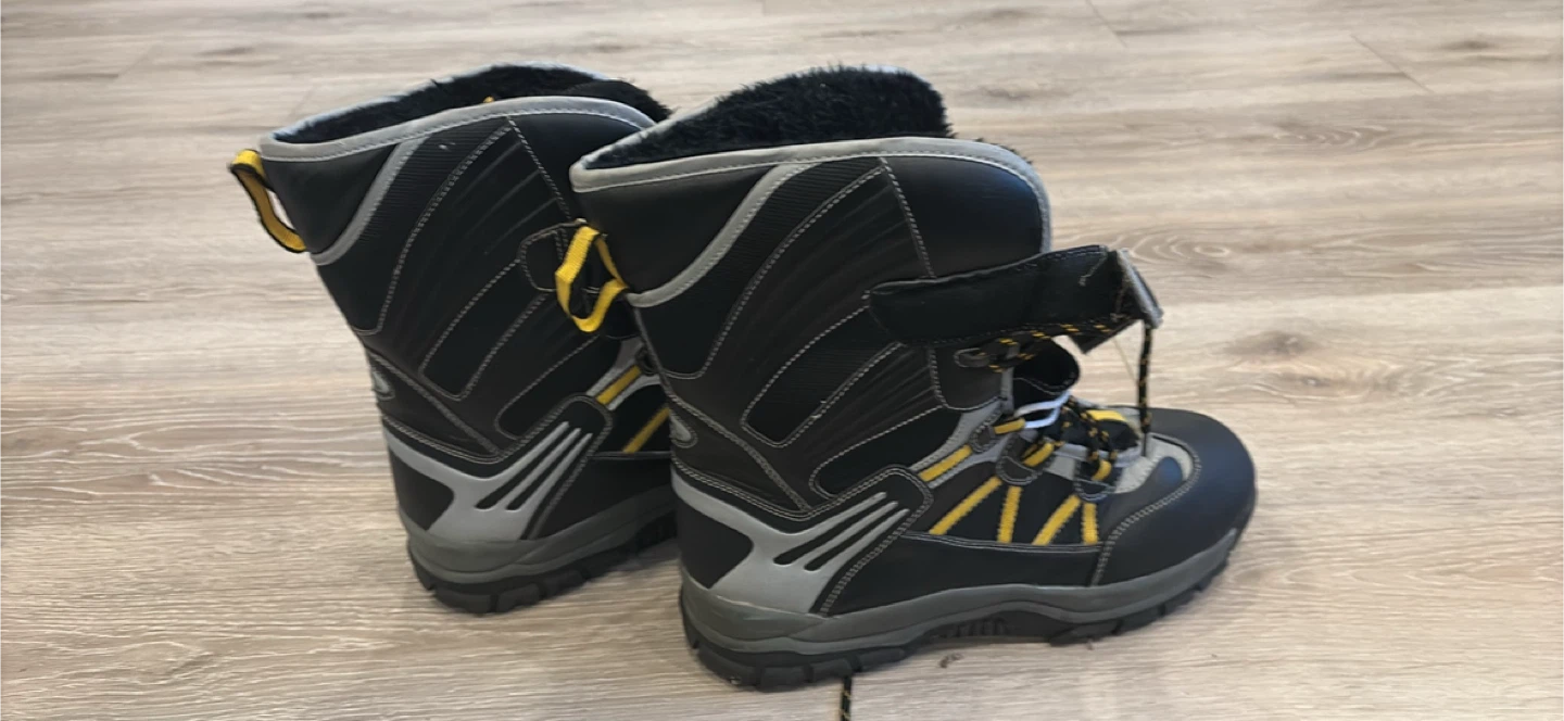 Weather Spirits Black Ski Boots - photo 3