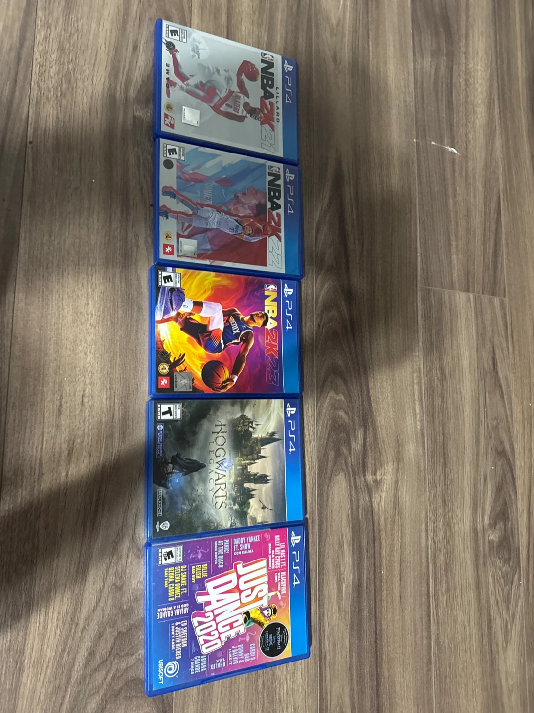 PlayStation 4 with Controller and Games - photo 5