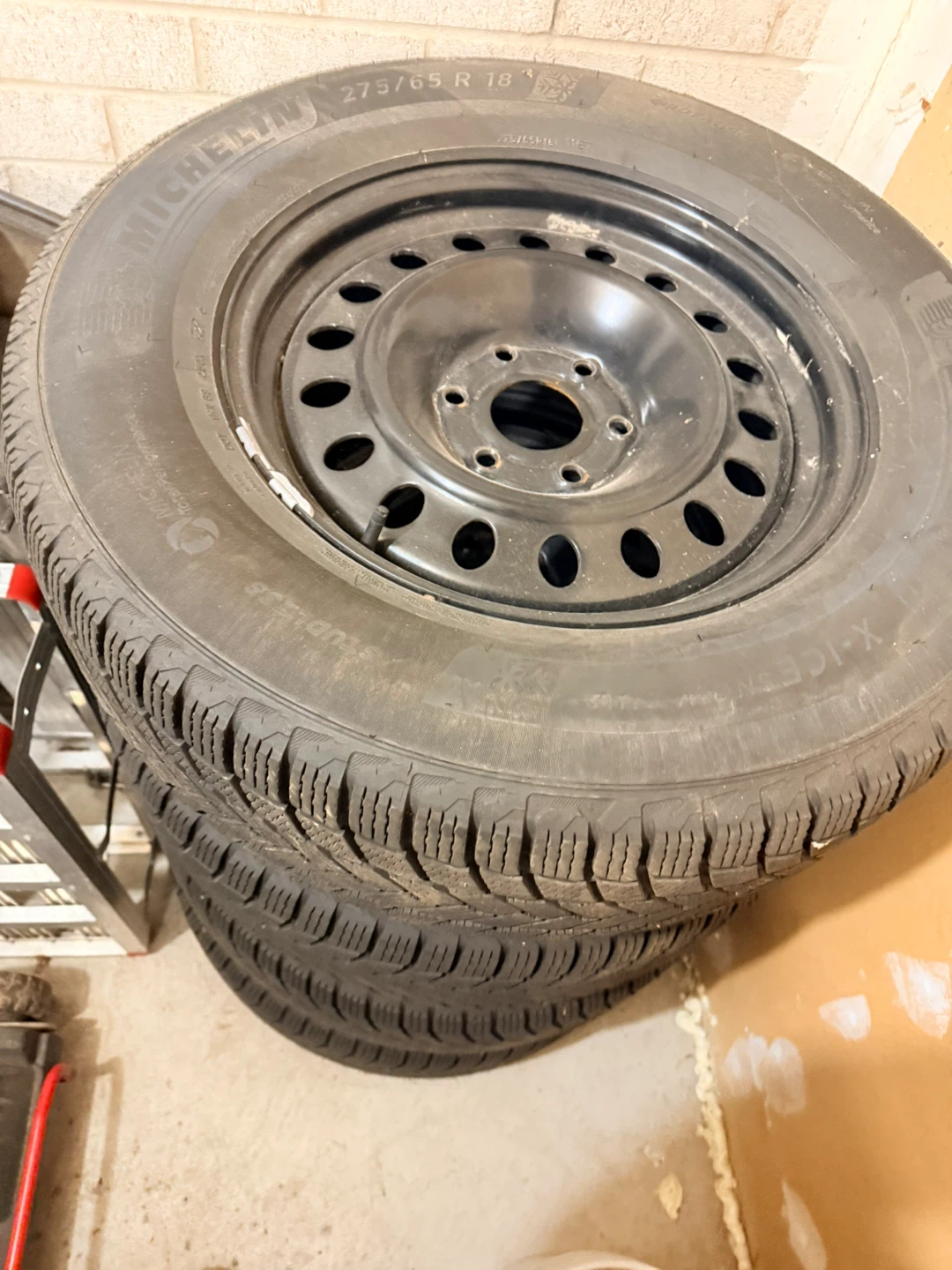 Michelin X-Ice Snow SUV Tire - 275/65R18 - photo 2
