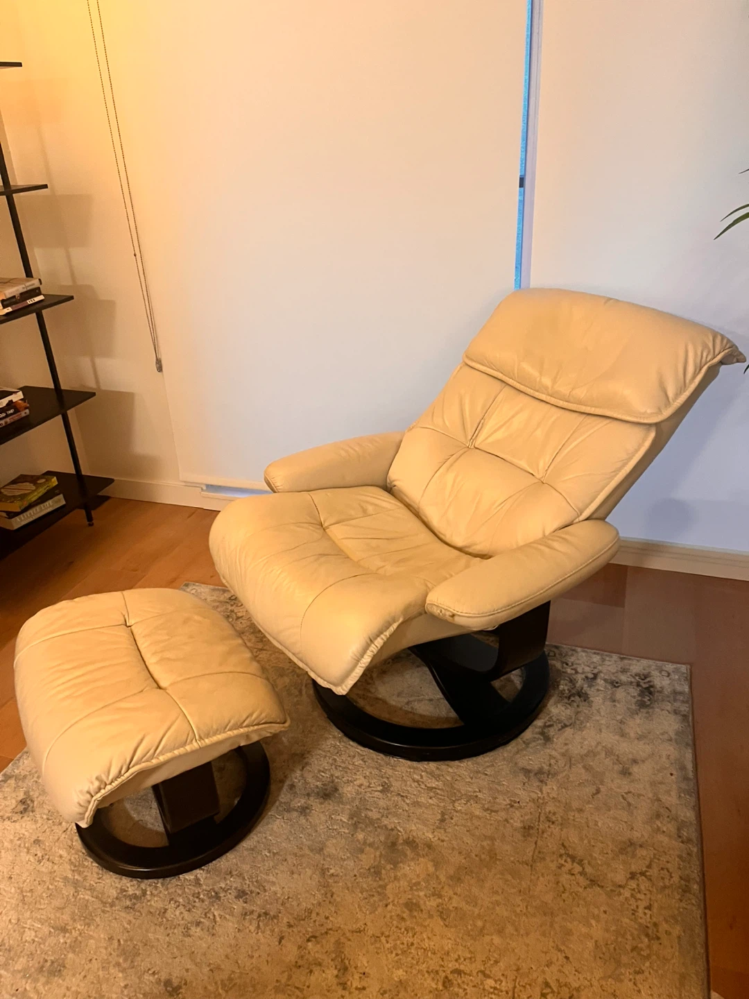 Cream Leather Chair & Ottoman - photo 3