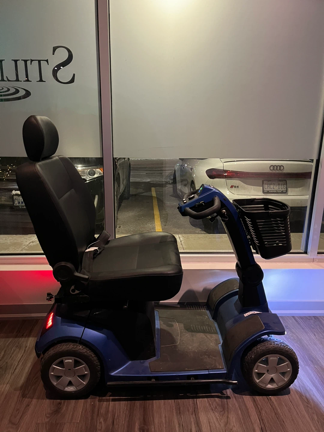 Pride Maxima Scooter