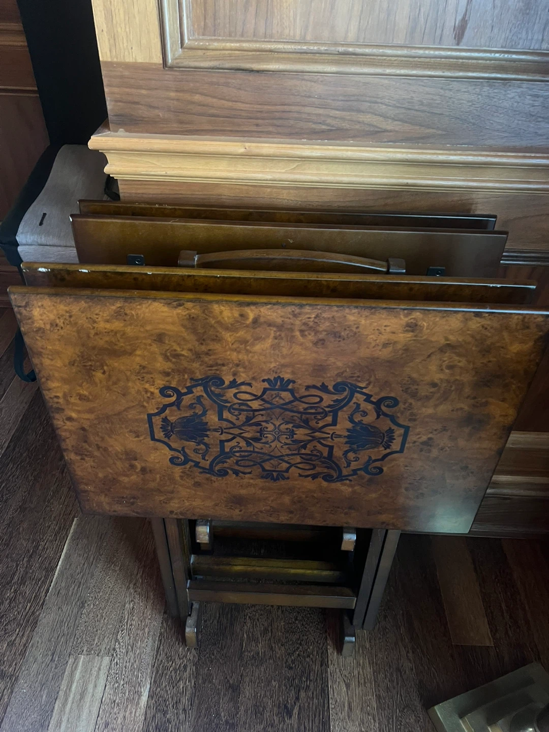 Vintage Folding TV Tray Tables - 4 Piece Set - photo 4