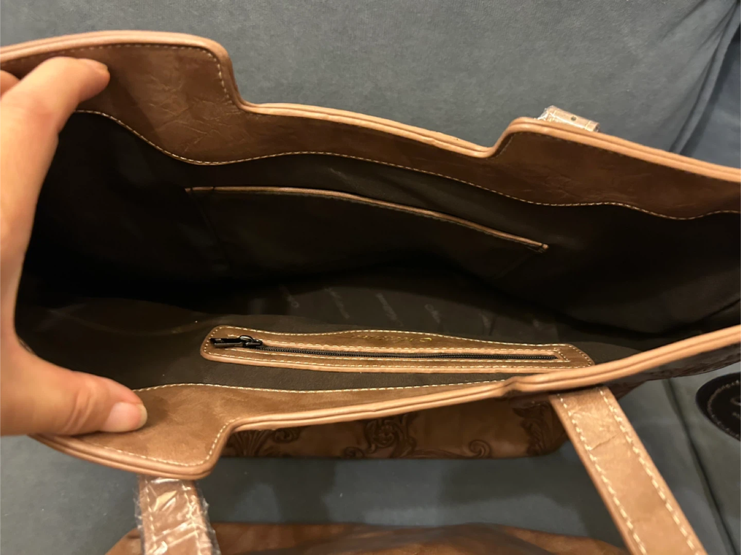 Band new Brown Leather Tote Bag & Clutch Set - photo 5