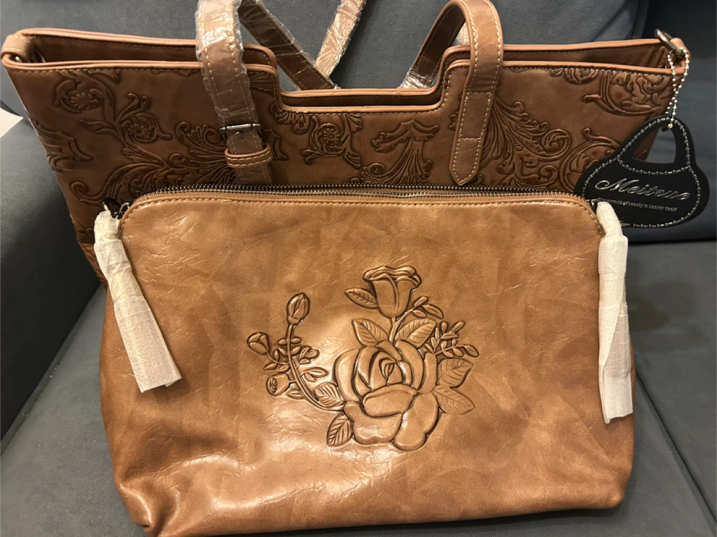 Band new Brown Leather Tote Bag & Clutch Set - photo 2