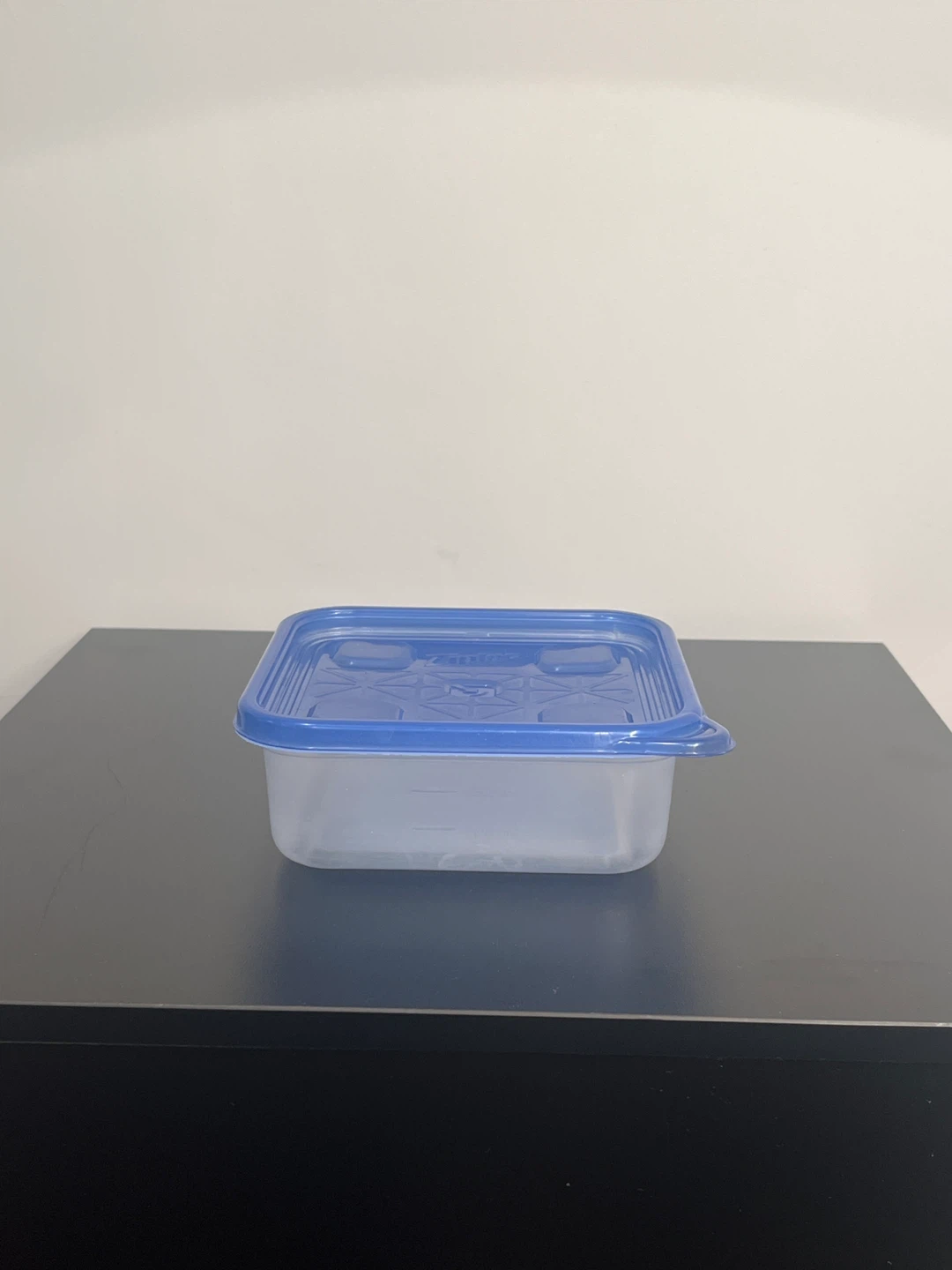 Plastic Food Storage Containers - photo 5