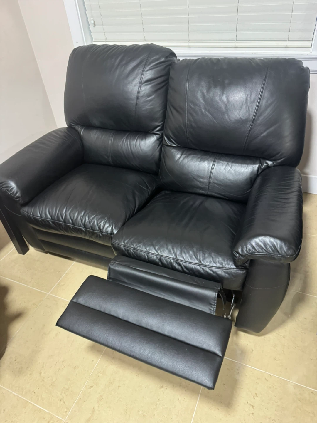 Black Leather Recliner Chair & Sofa Set - photo 5