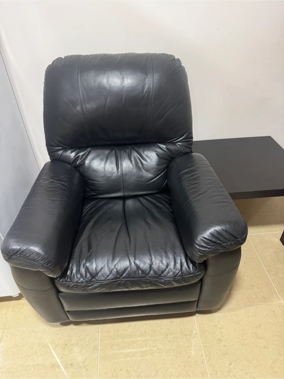 Black Leather Recliner Chair & Sofa Set - photo 2