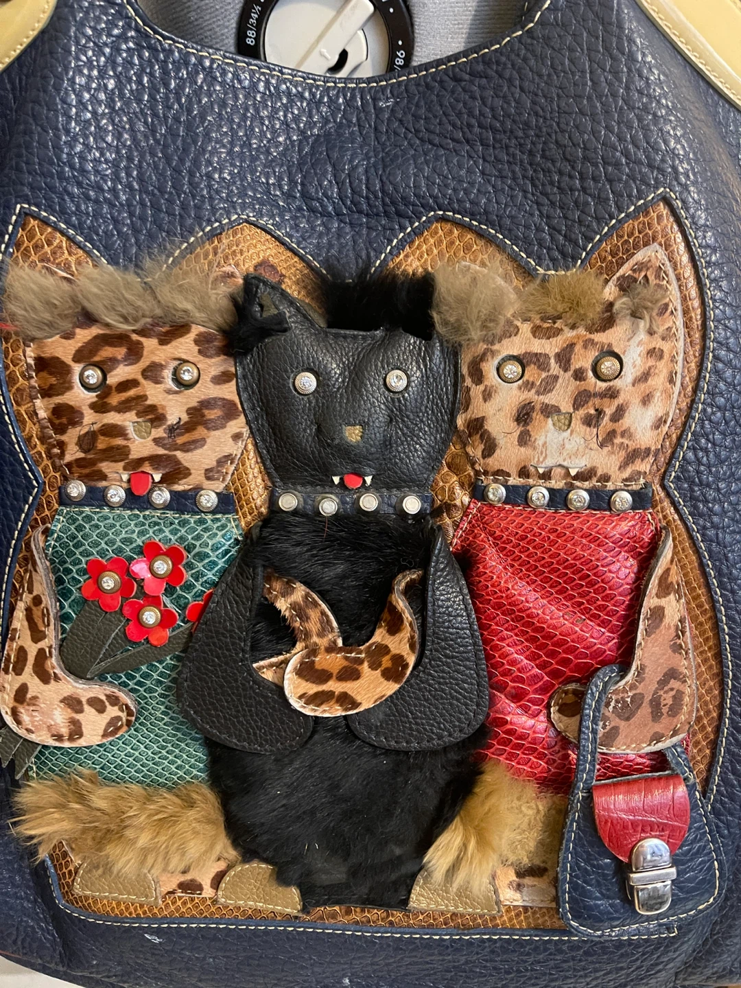 Unique Leather Tote Bag with Cat Appliqués - photo 3