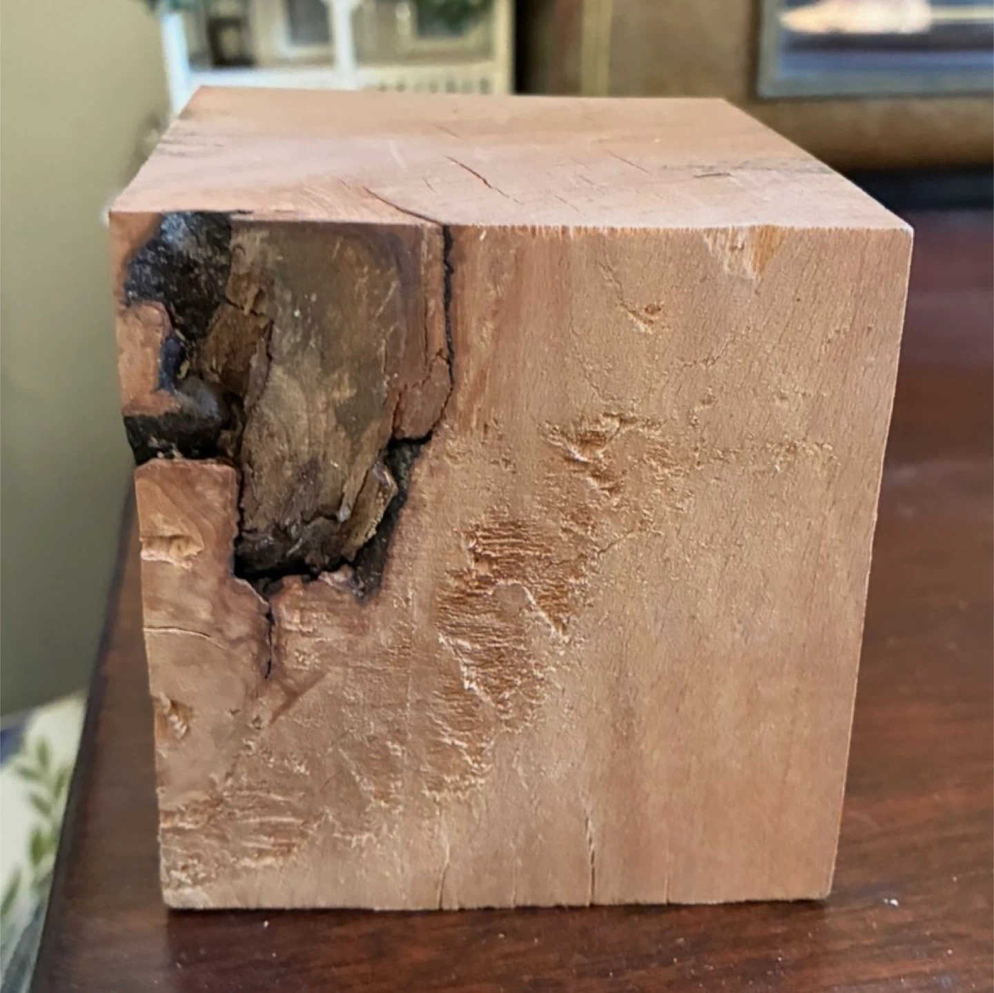 $5  Figured wood paperweight Knick knack East York