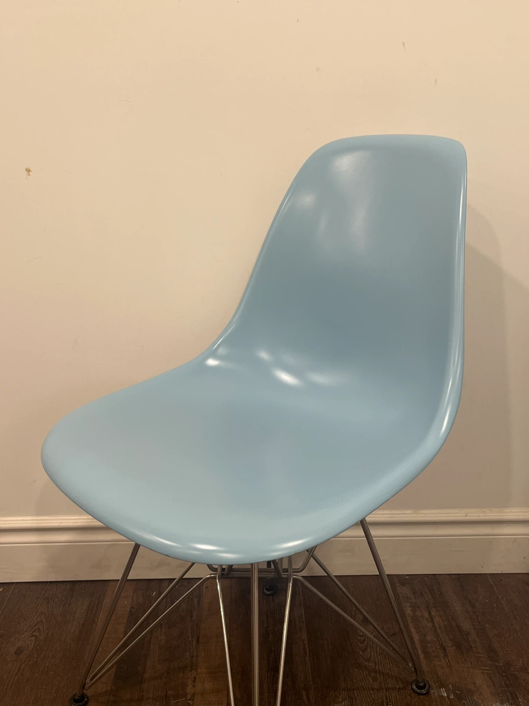 Eames Style Molded Plastic Chair - Blue - photo 2