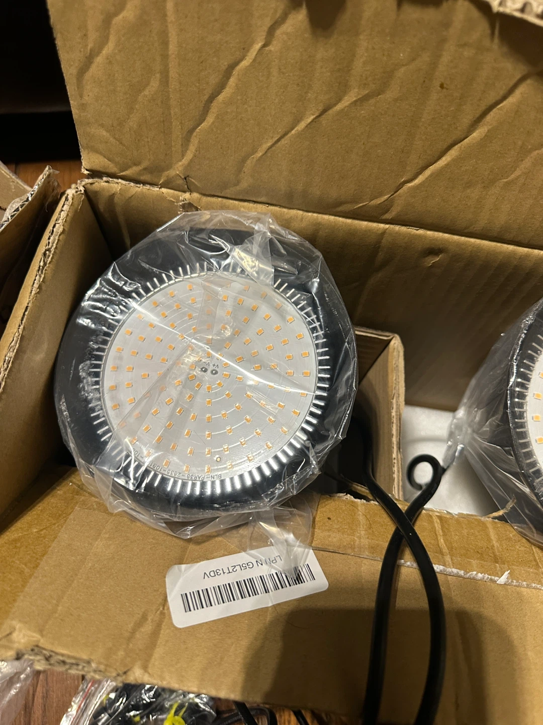 LED Grow Lights (2) - New in Box - photo 3