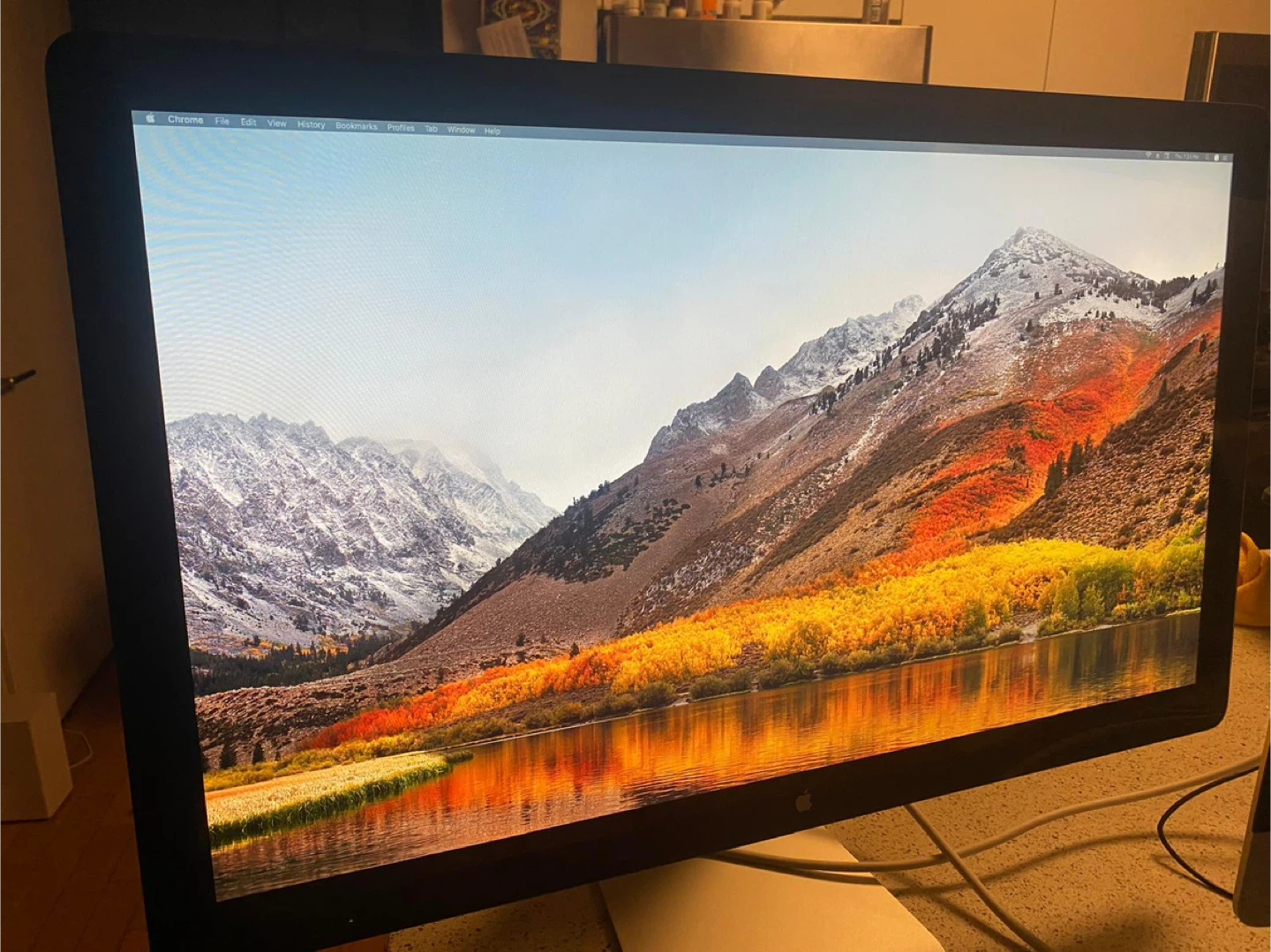 27” Apple Thunderbolt Display/ monitor