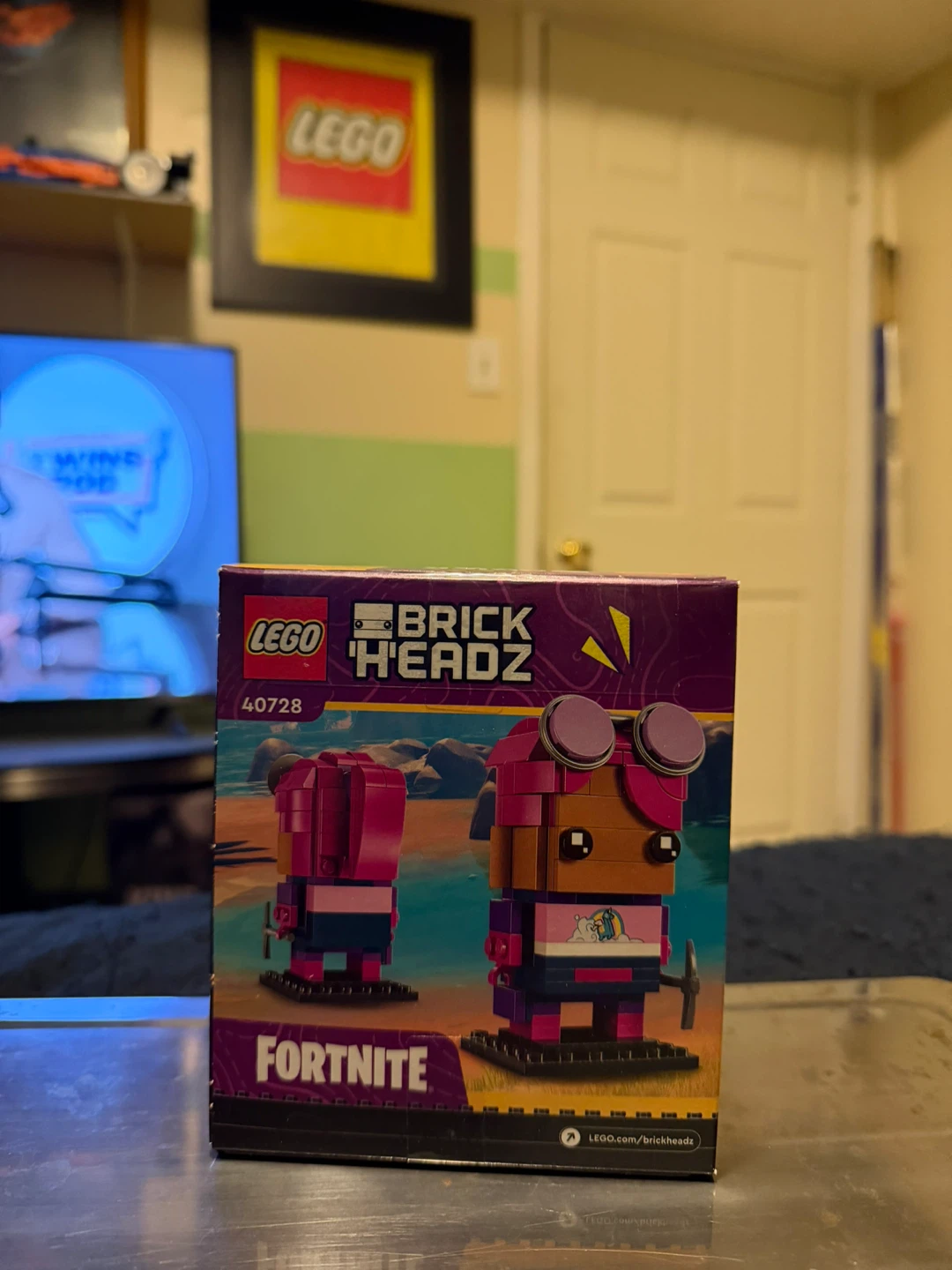 LEGO BrickHeadz Fortnite Brite Bomber 40728 - photo 3
