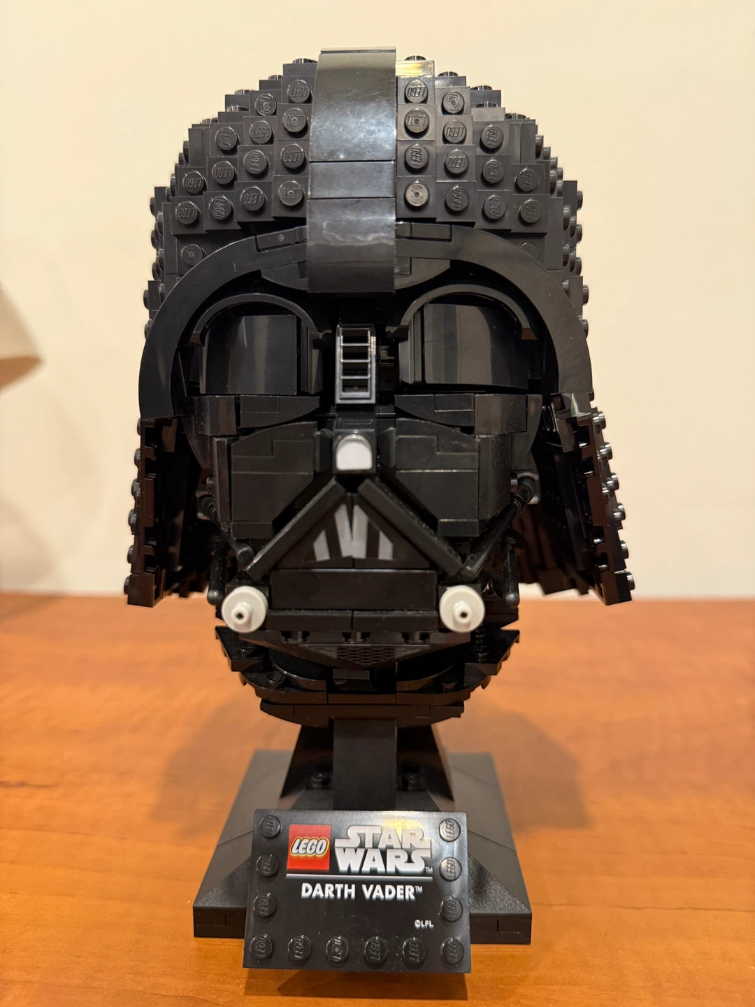 LEGO Star Wars Darth Vader Helmet