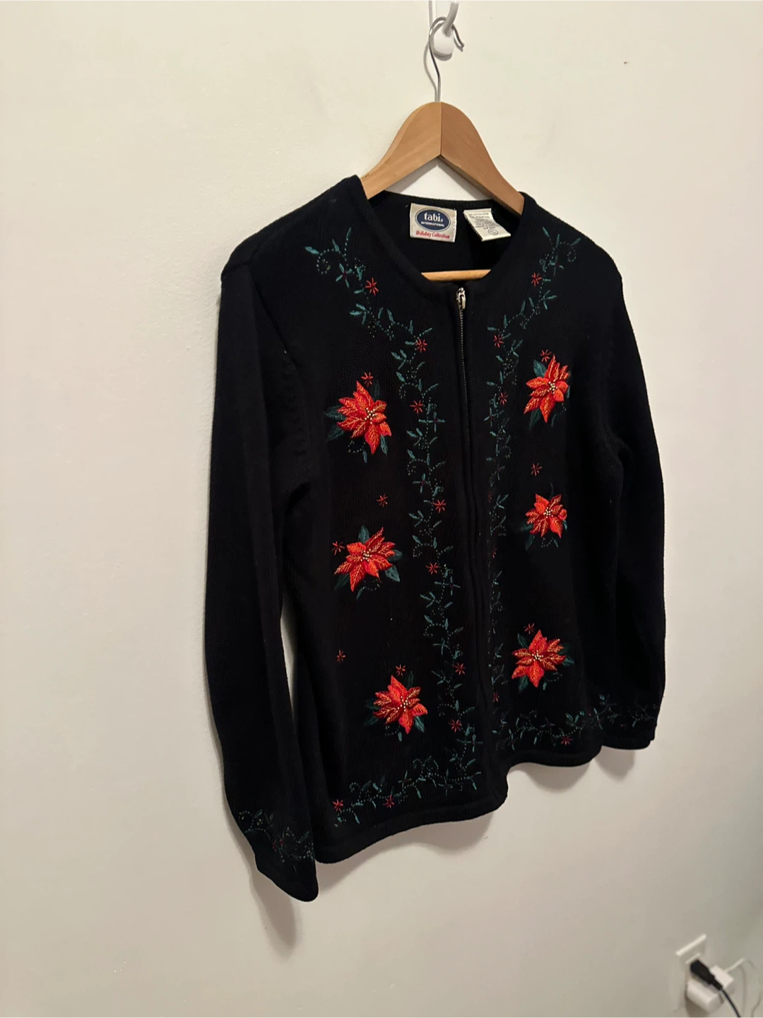 Tabi International Holiday Collection Cardigan - M/L - photo 2