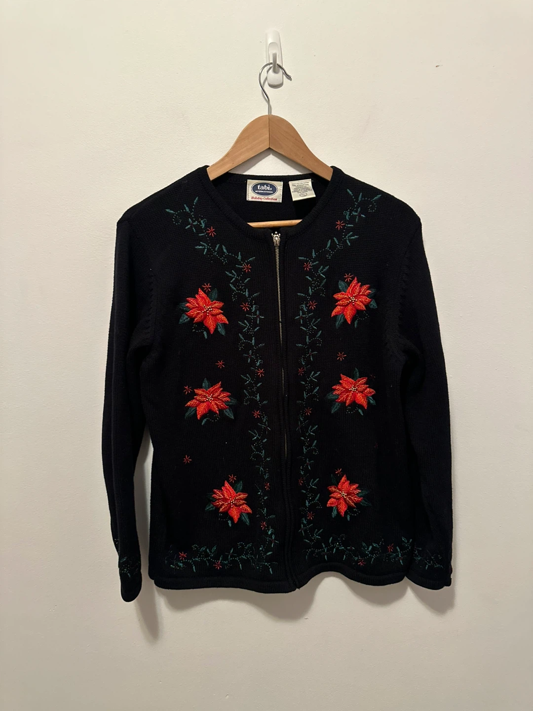 Tabi International Holiday Collection Cardigan - M/L