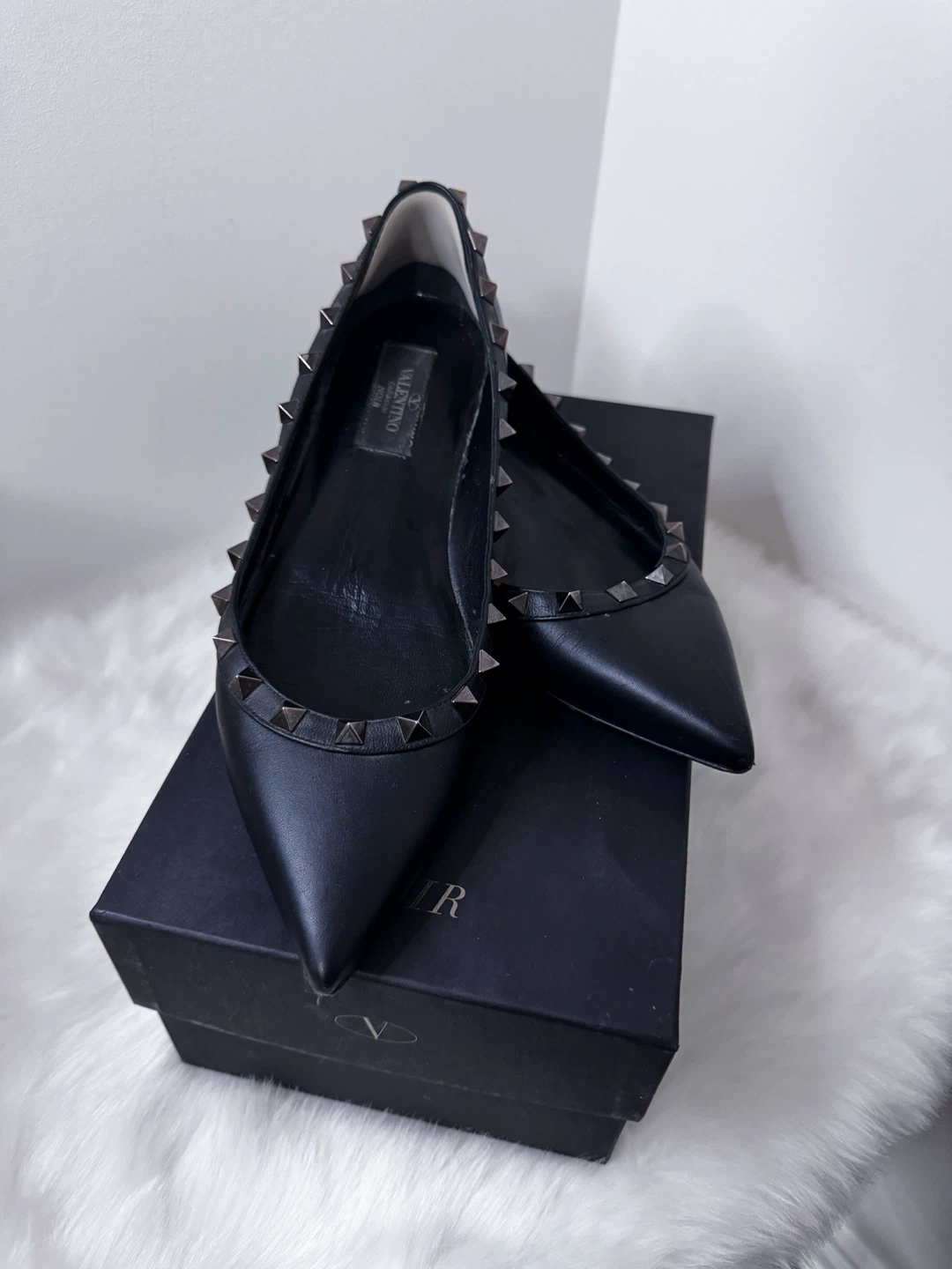 Valentino Noir Rockstud Ballerinas Size 6.5