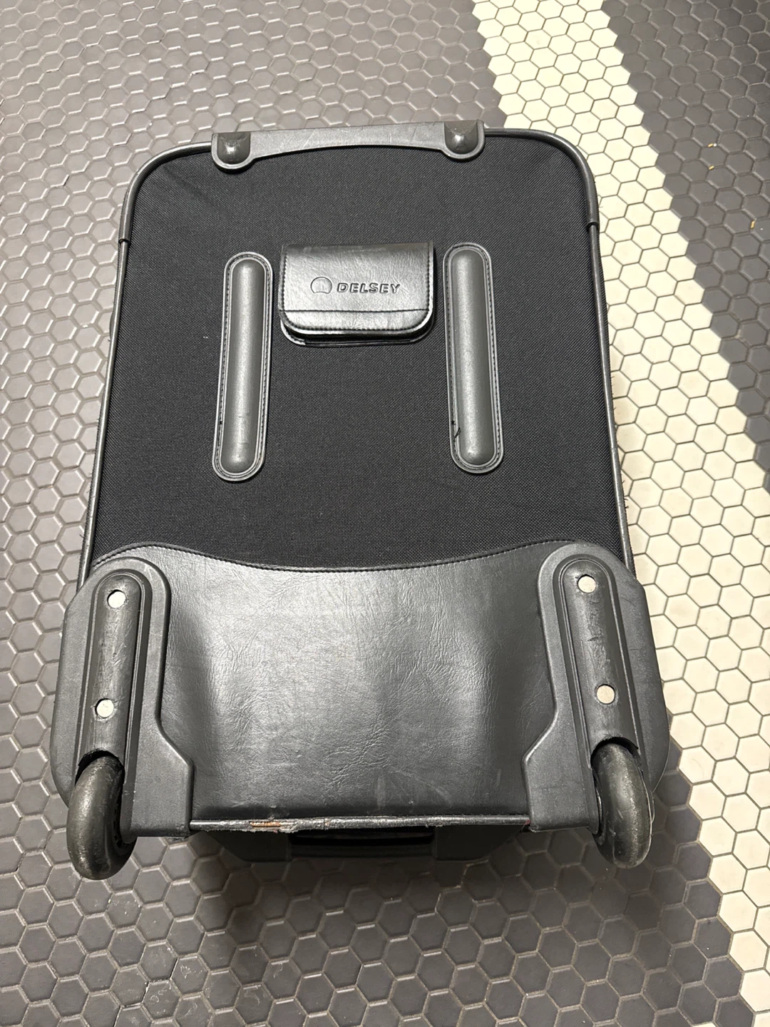 Delsey Black Rolling Suitcase - photo 3