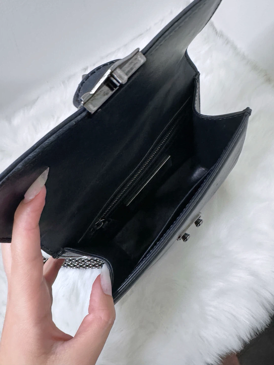 Valentino Garavani Rockstud Crossbody Bag - photo 4