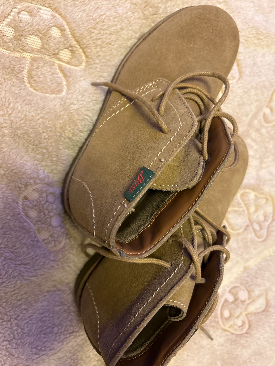 Bass Suede Chukka Boots