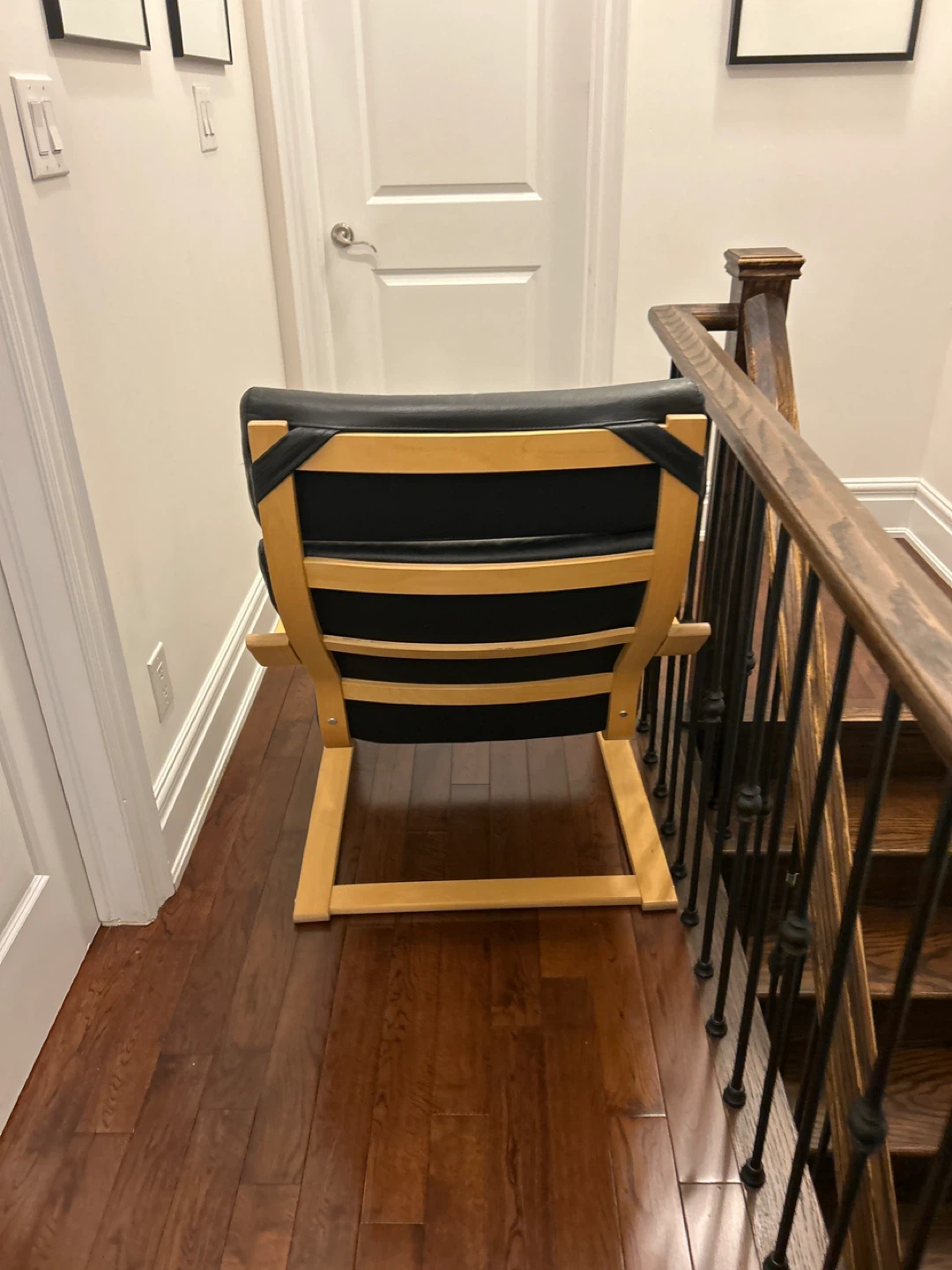 IKEA Poang Chair - Black Leather - photo 2