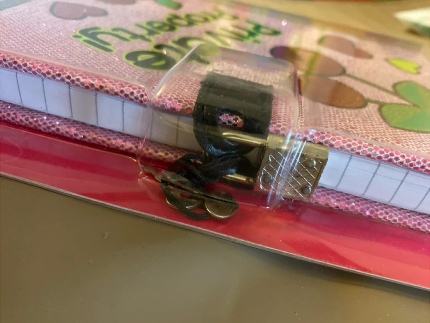 Diary book with lock / new - photo 2