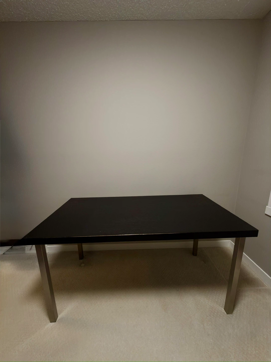 IKEA Tornliden w/ Sjunne Legs