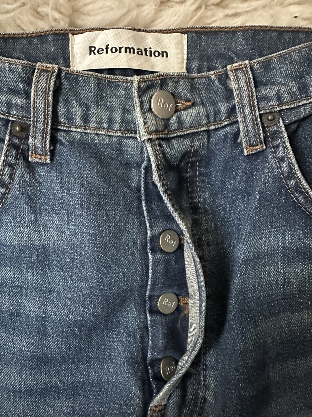 Reformation Teigen High Jeans Size 26 - photo 4