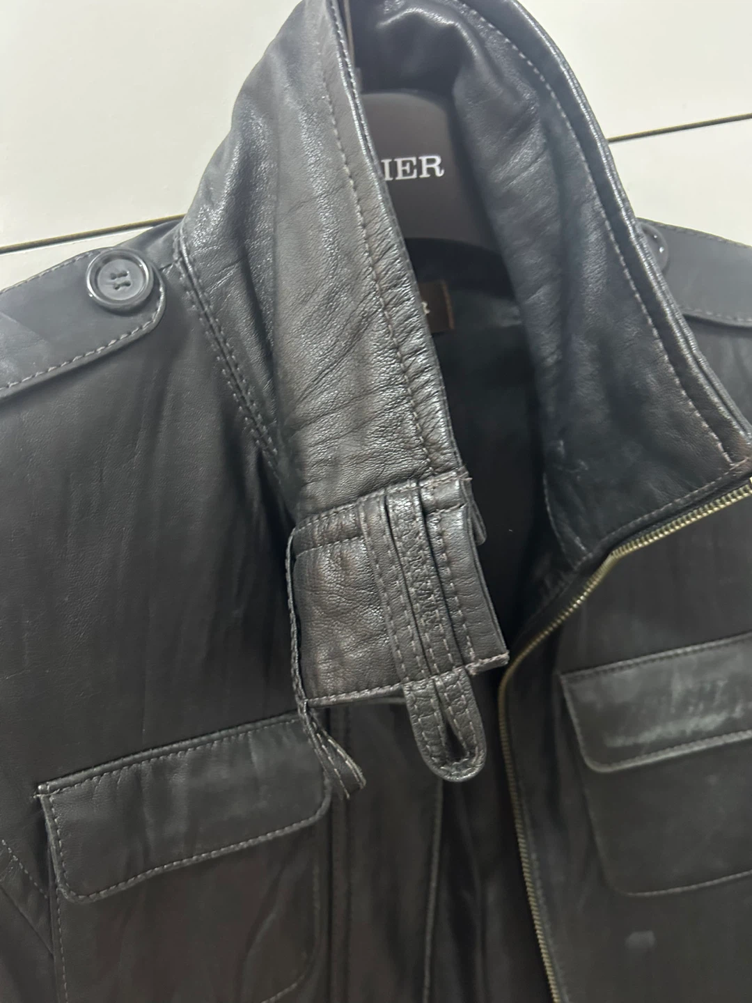 DANIER Leather Jacket - Size XS - photo 4