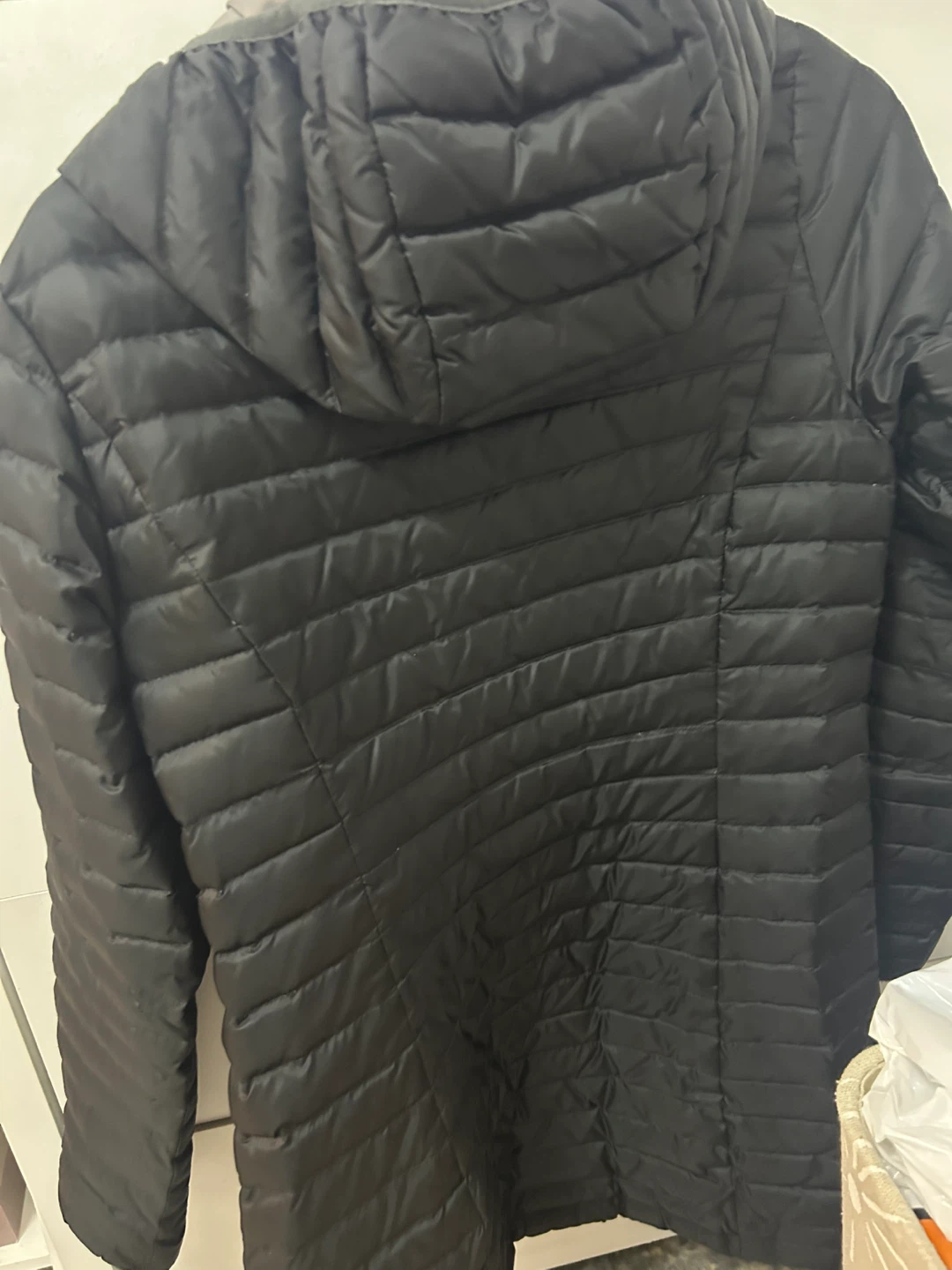 Eddie Bauer Women's XS Black Puffer Jacket - photo 4