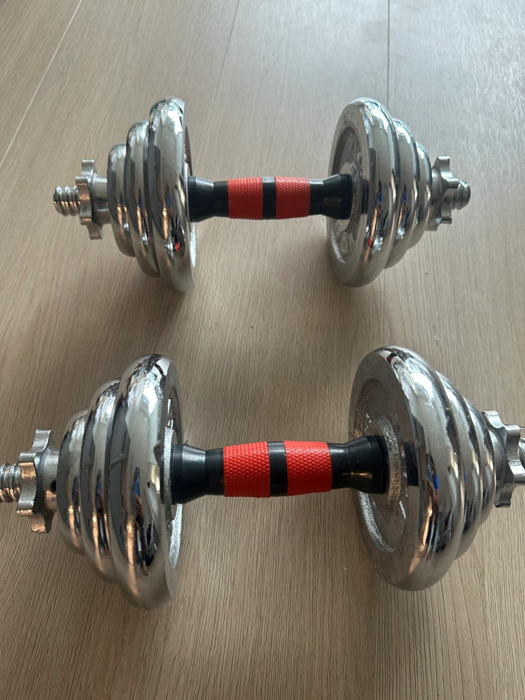 Adjustable Stainless Steel Dumbbell Set - 40 lb ( 20 lb each )