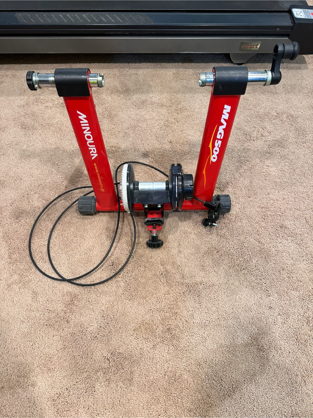 Minoura MAG500 Indoor Bicycle Trainer - photo 2