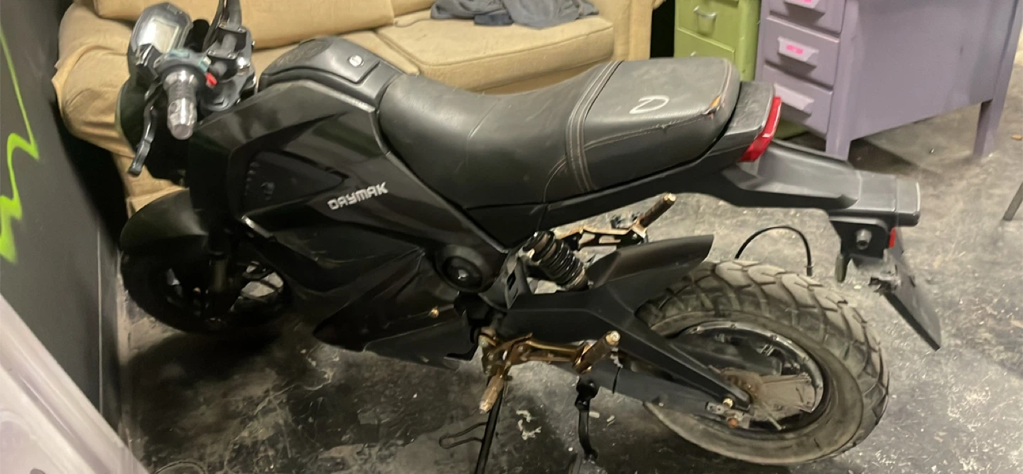 Daymak em1 72v lithium - photo 3