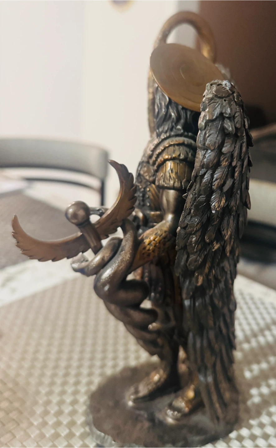 Angel Statue Figurine - photo 4