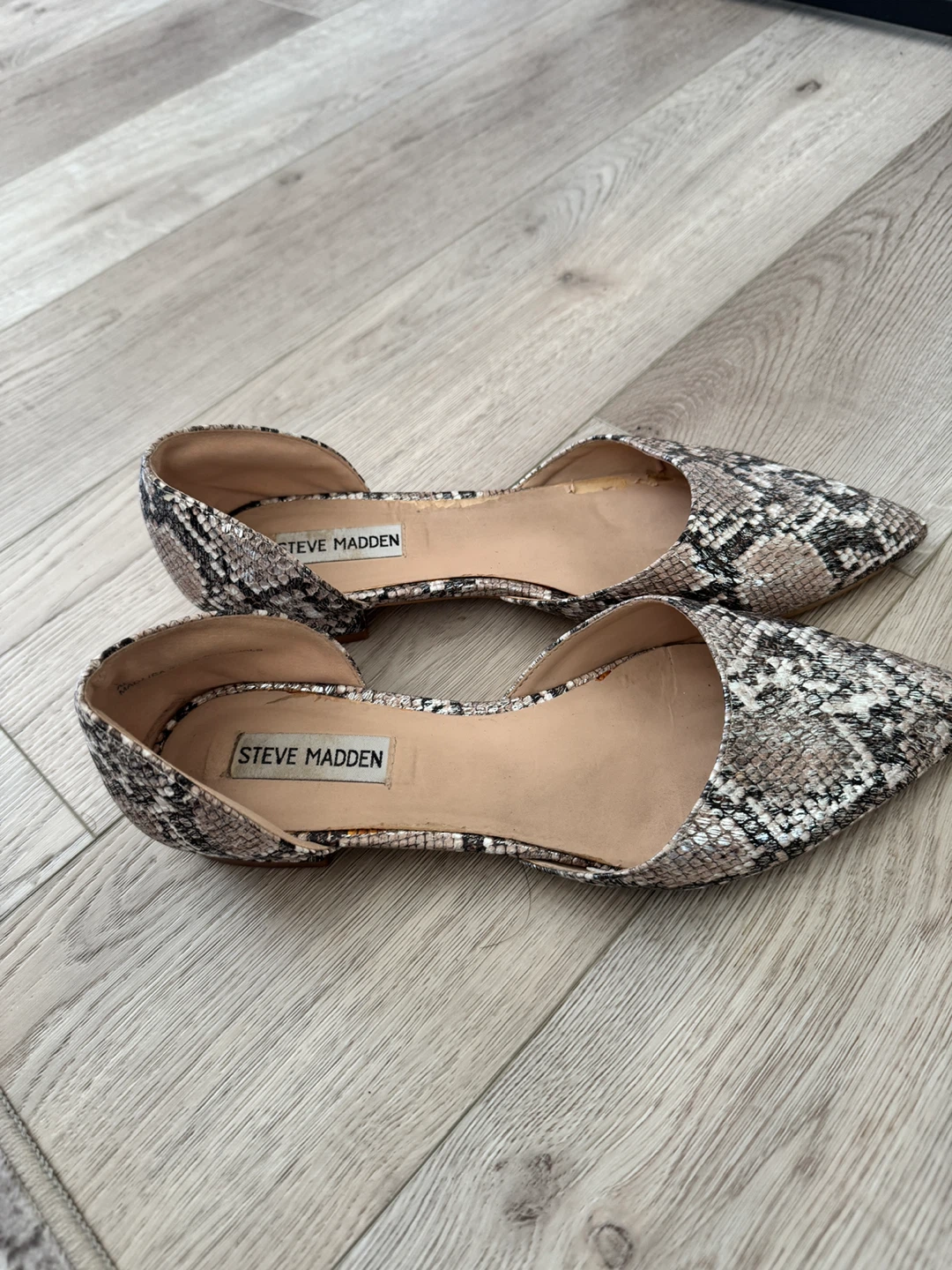 Steve Madden Snakeskin Print Flats - photo 2