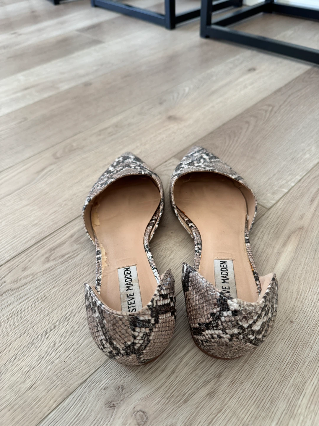 Steve Madden Snakeskin Print Flats - photo 3