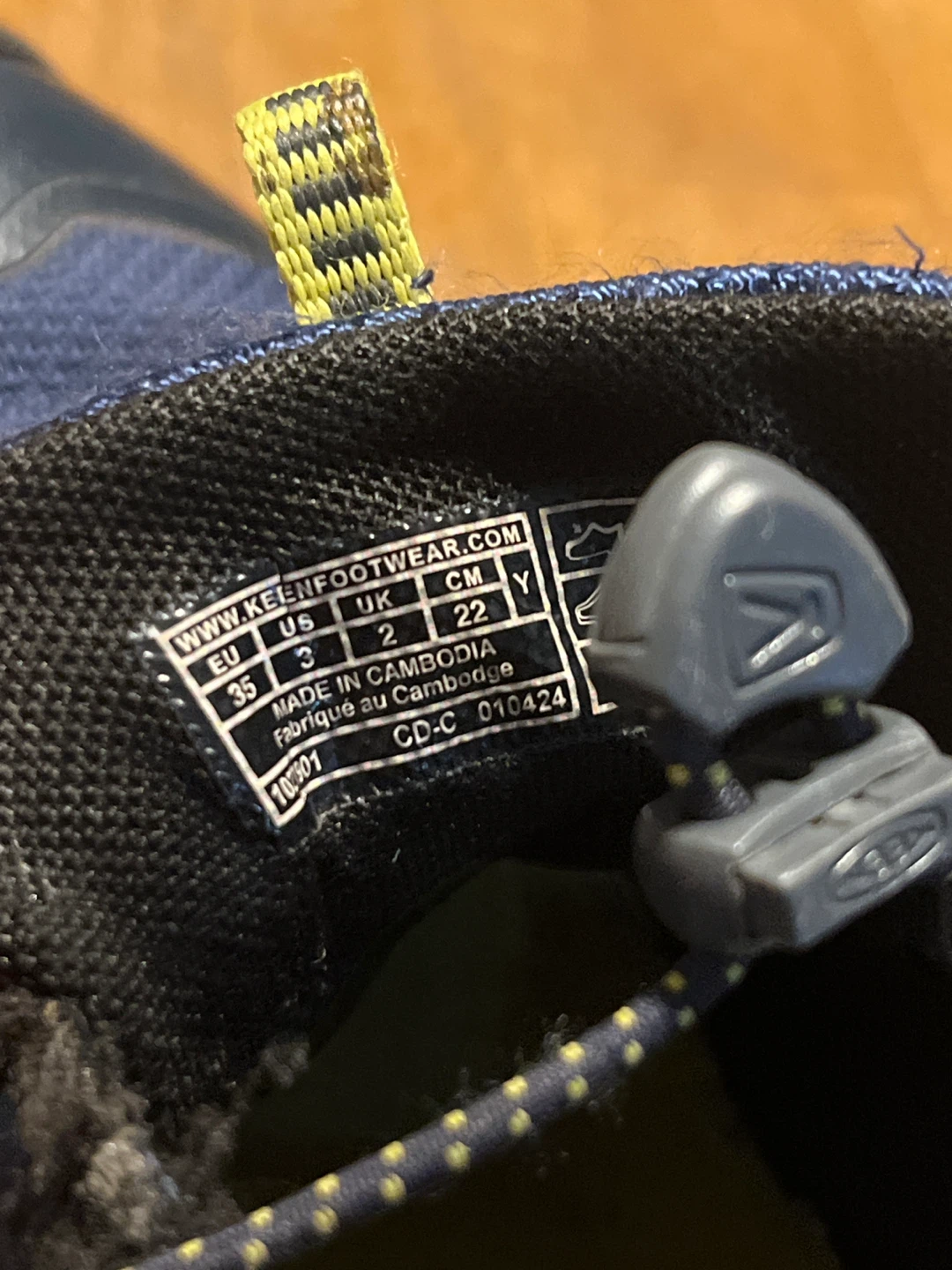 Keen Boy's Size 3 US Blue Hiking Shoes - photo 4