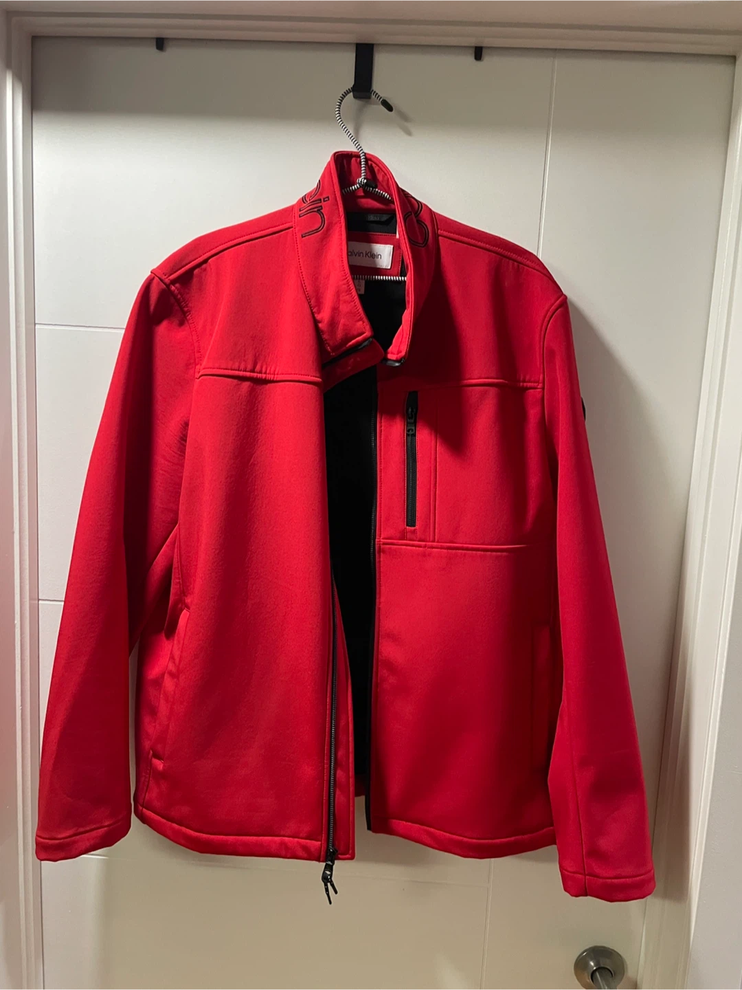 Calvin Klein Softshell Red Jacket (L) - photo 4