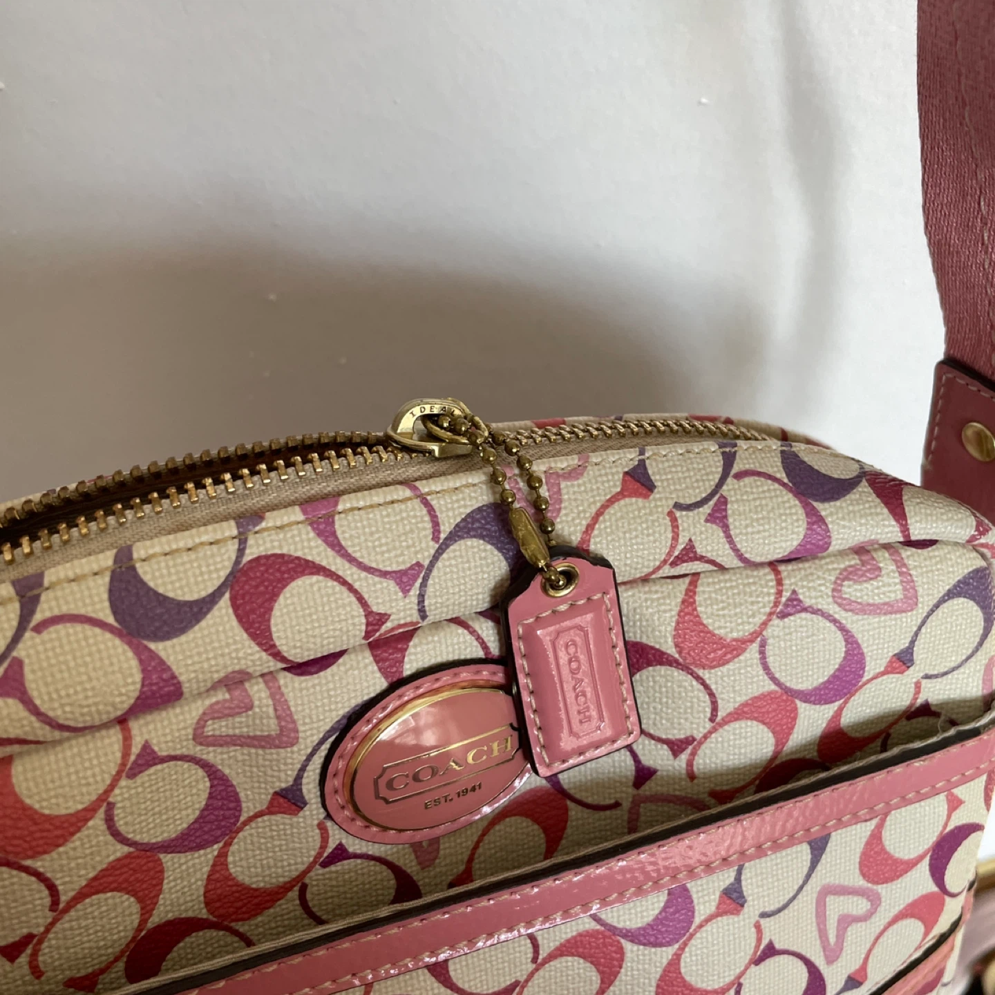 Coach Signature Waverly Chelsea hearts print crossbody bag - photo 4
