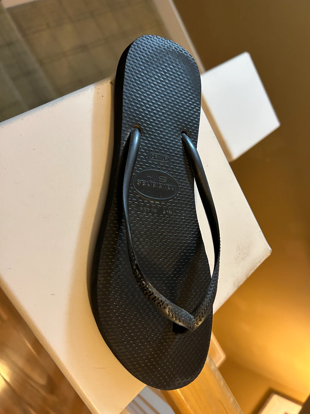 Only the right one Havaianas Black Flip Flops Size 41/42 - photo 2