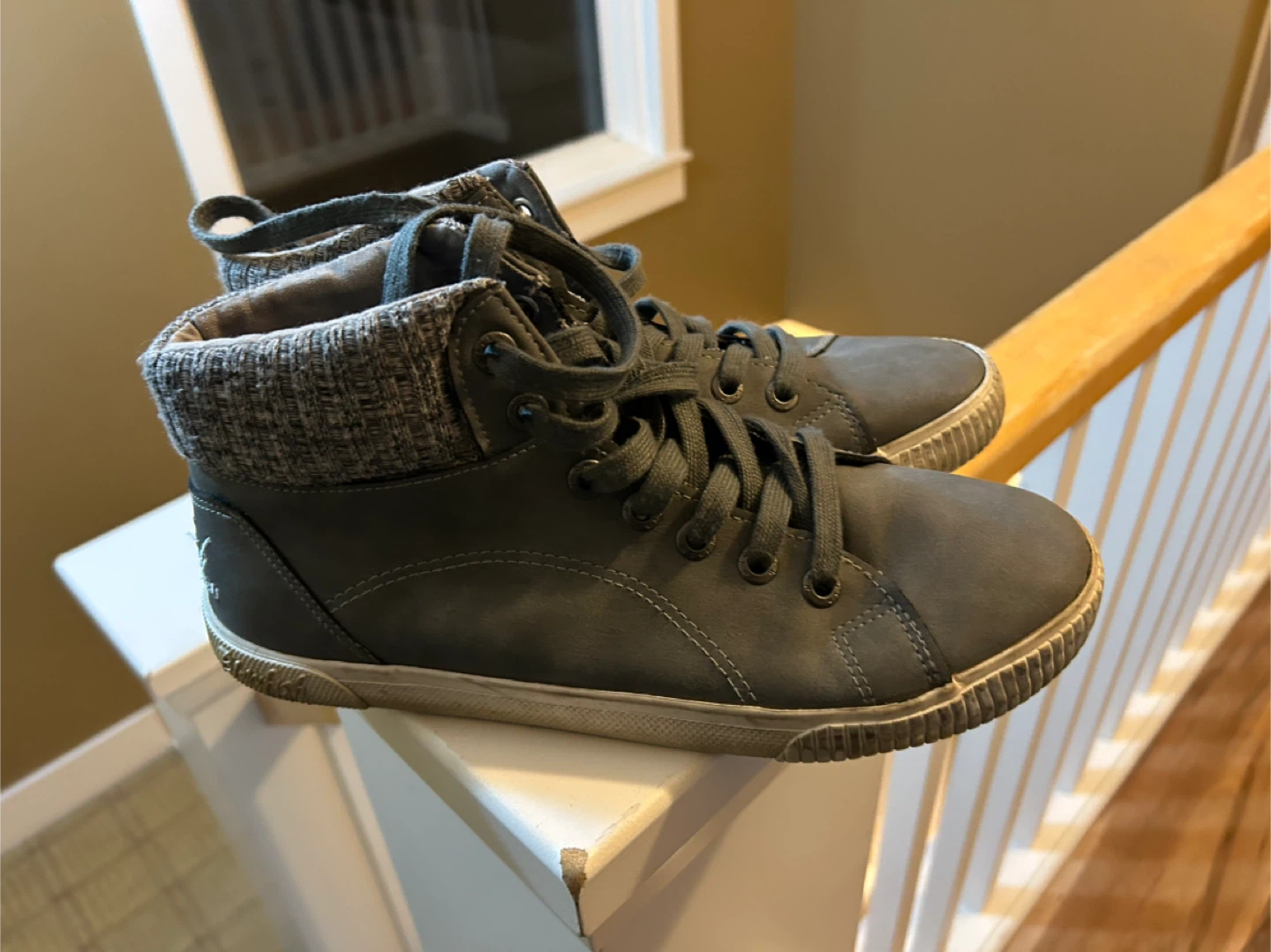 Blowfish Malibu Grey High-Top Sneakers