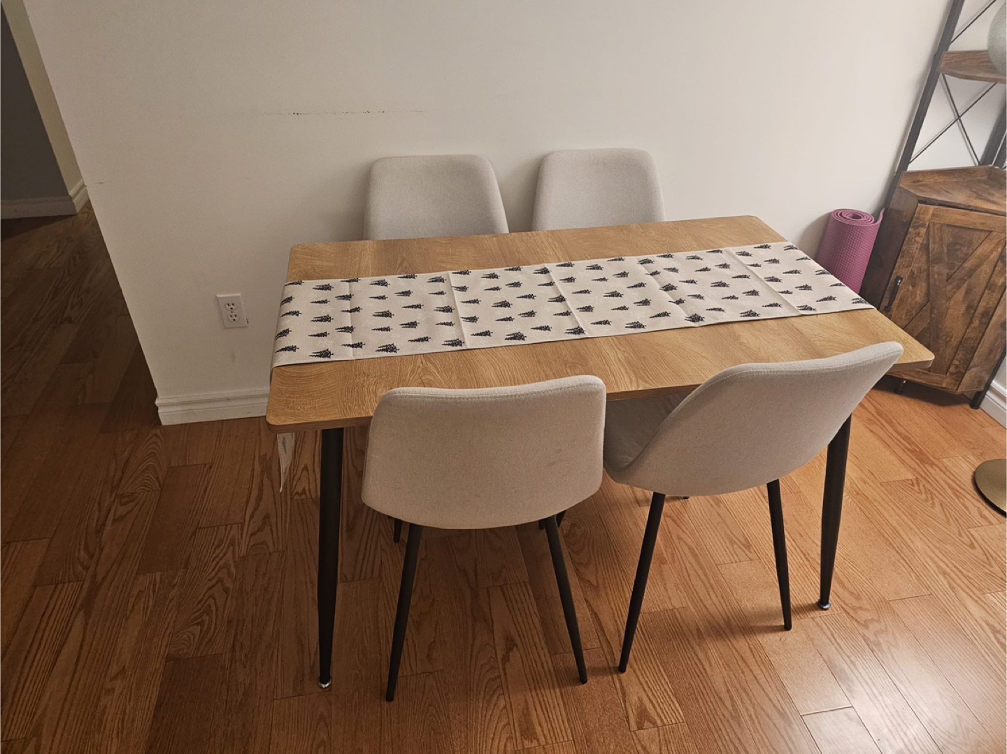 47” Dining Table - photo 2