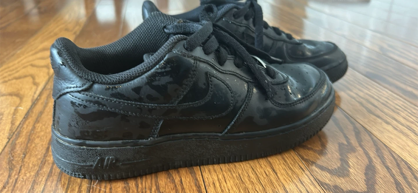 Nike Air Force 1 Youth Size 5 Black - photo 2