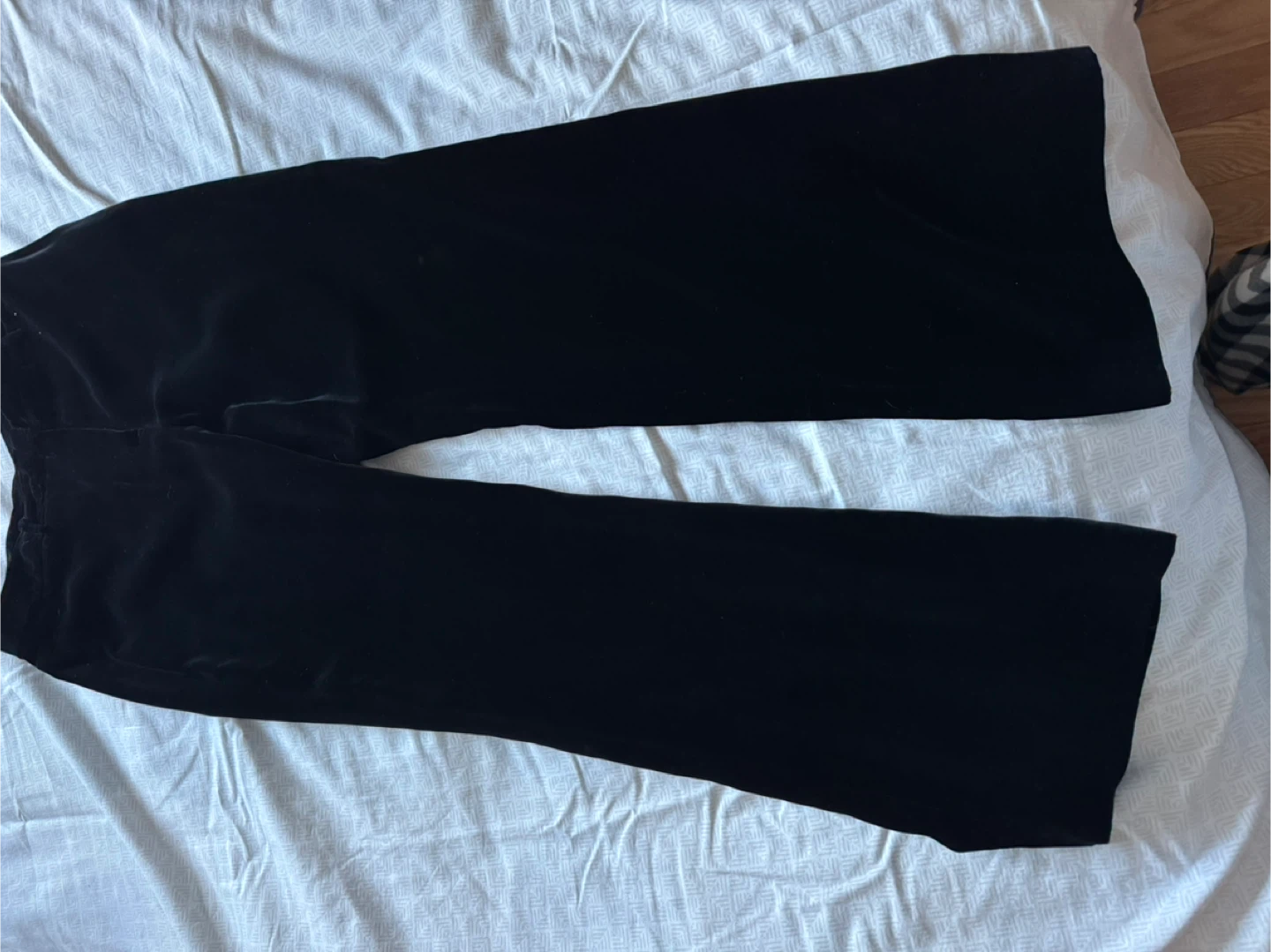 BMWT Jones New York Black Velvet Pants - Size 12
